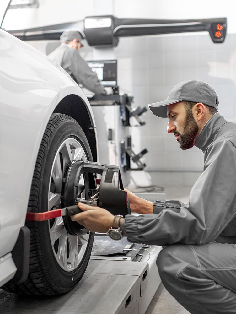 Four wheel alignment